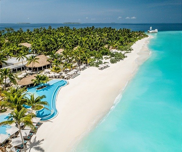 Gourmand marshmallows on the Intercontinental Maldives Maamunagau Resort