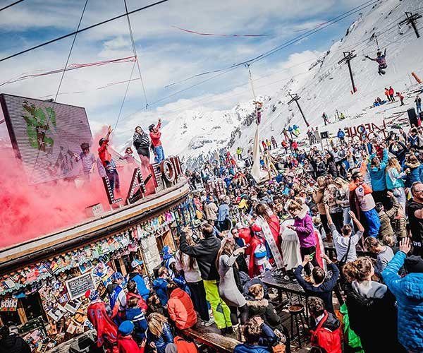 Prime 5 après ski bars in Val d’Isere