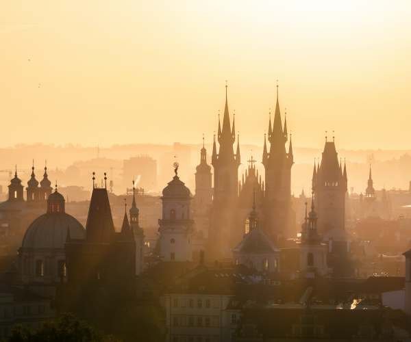 Dwelling legends: Europe’s high 10 palaces